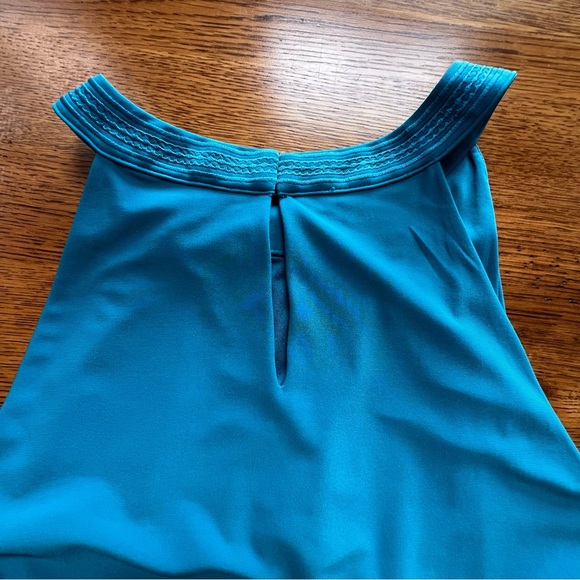 ⭐️ WHBM Keyhole Sleeveless Tank Teal Blue Top SMALL - Picture 13 of 13